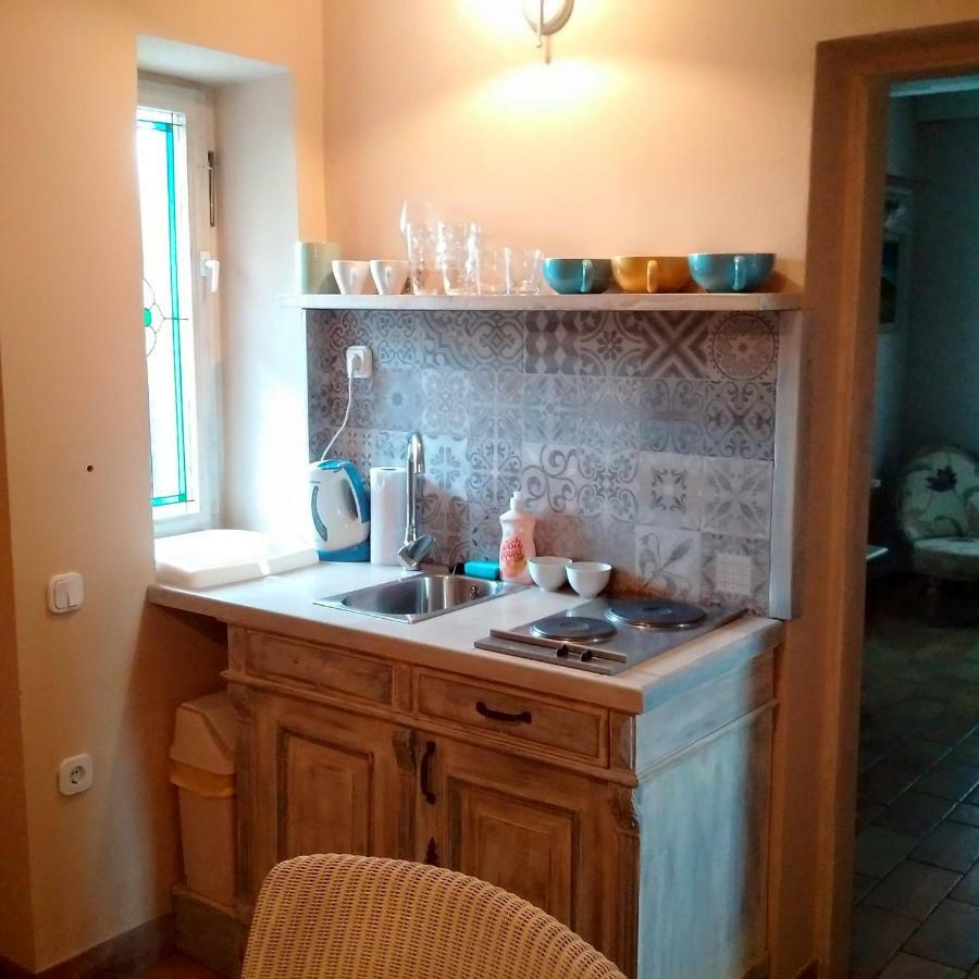 Bastya Apartman إغير المظهر الخارجي الصورة